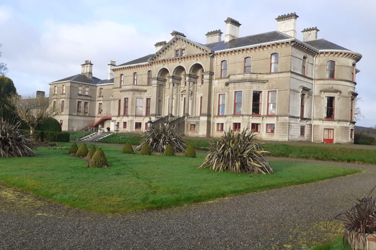 Stradbally Hall grounds