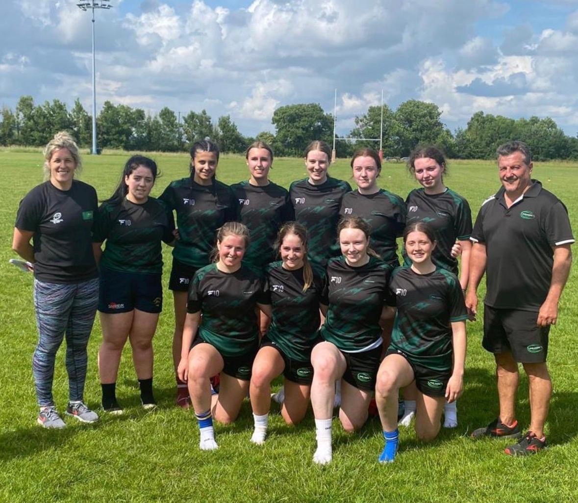 RAI 7's squad on the pitch